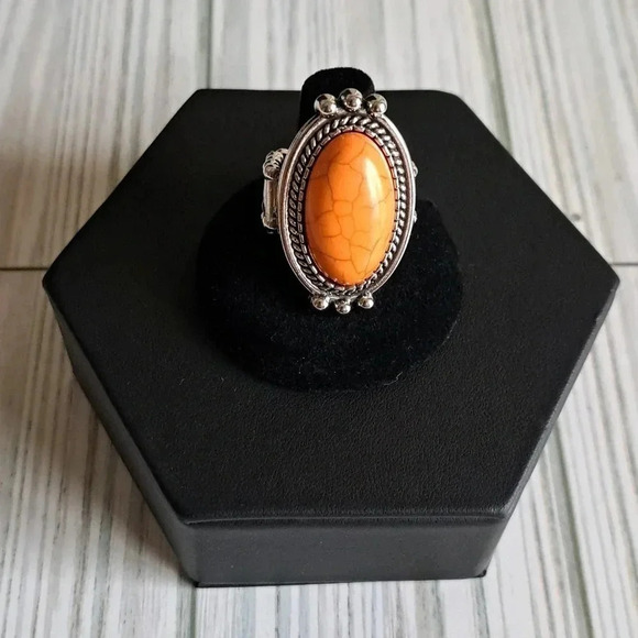 Paparazzi Accessories | Fashion Ring | Orange | Fits Size 6 to 10 | NWT - Picture 1 of 2
